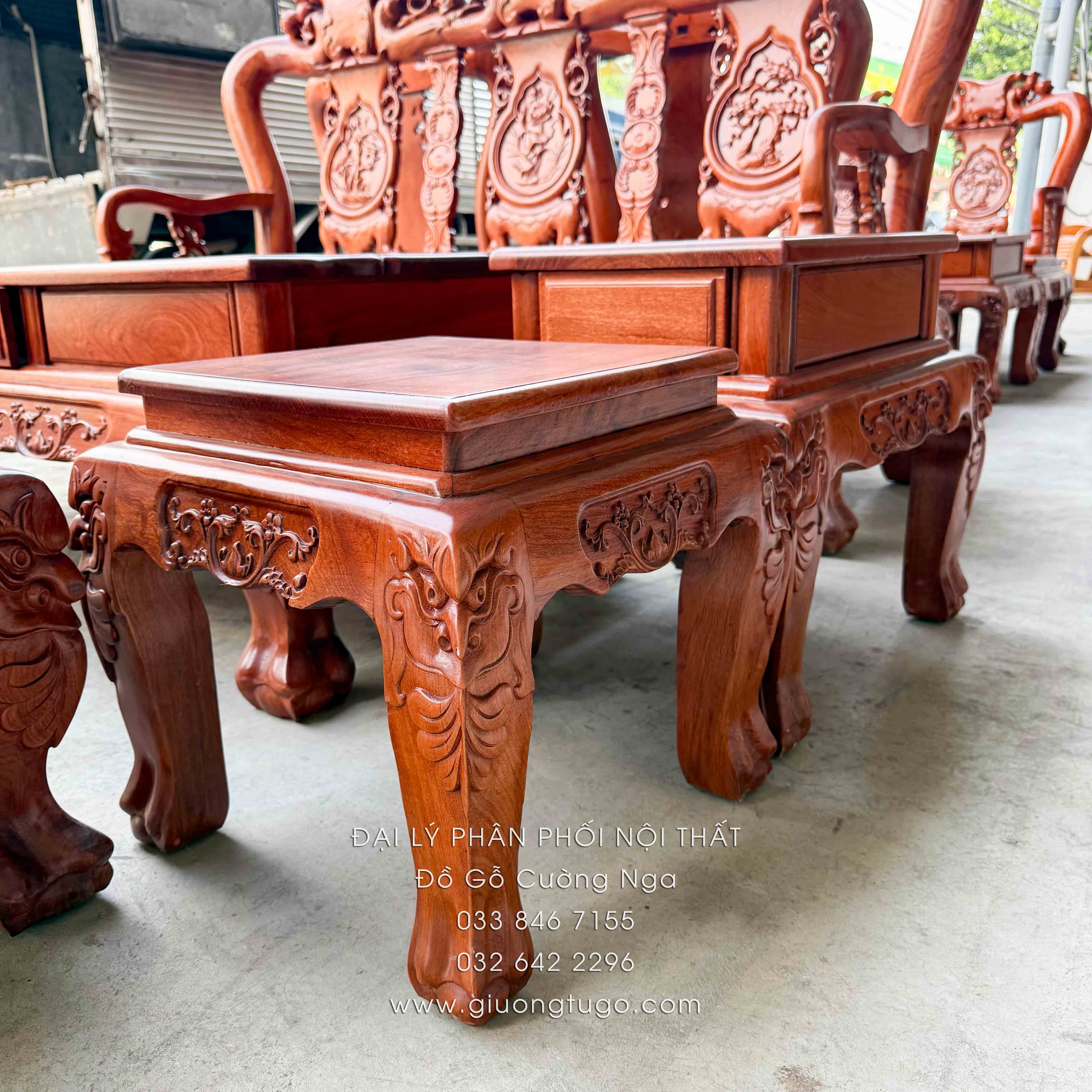 salon gỗ hương đá tay 10