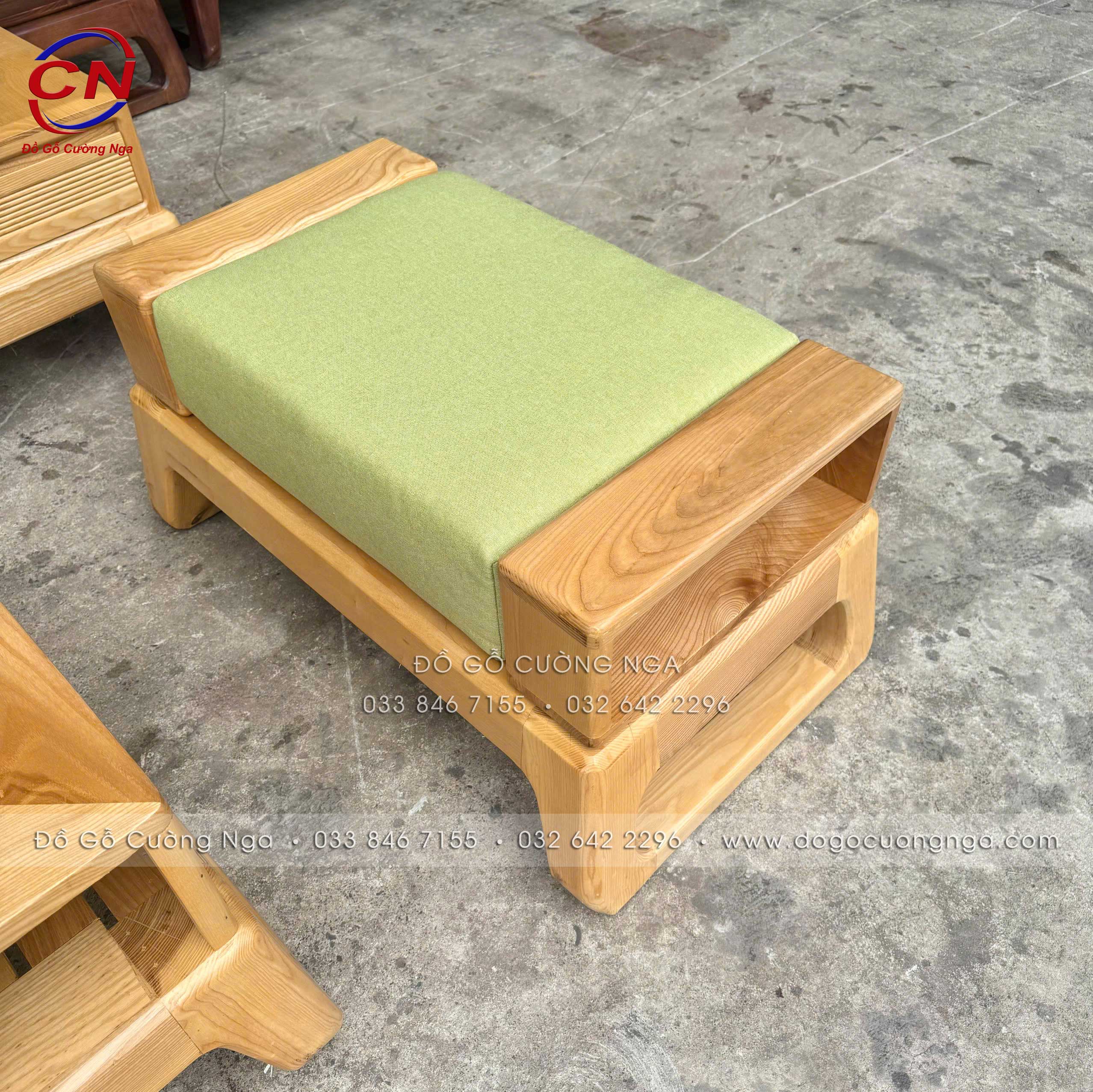 sofa văng gỗ sồi nga kèm nệm